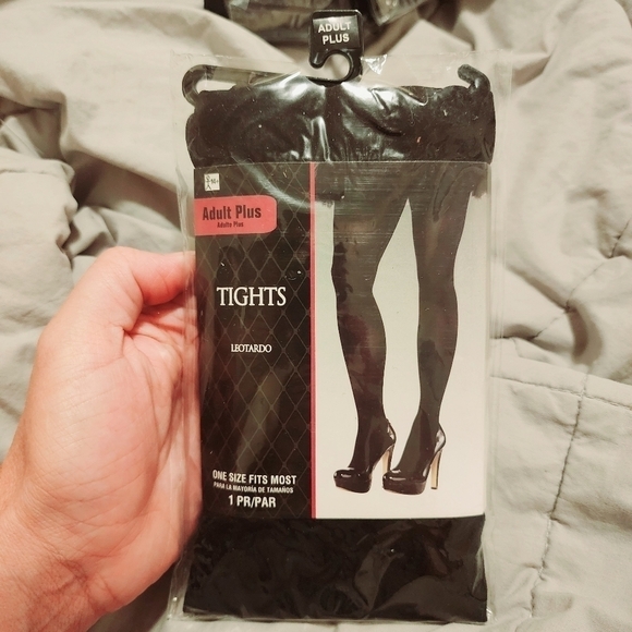 NWT Black Footed Tights OS One Size Fits Most Plus Up to 200 lbs. Neutral New - Picture 2 of 6